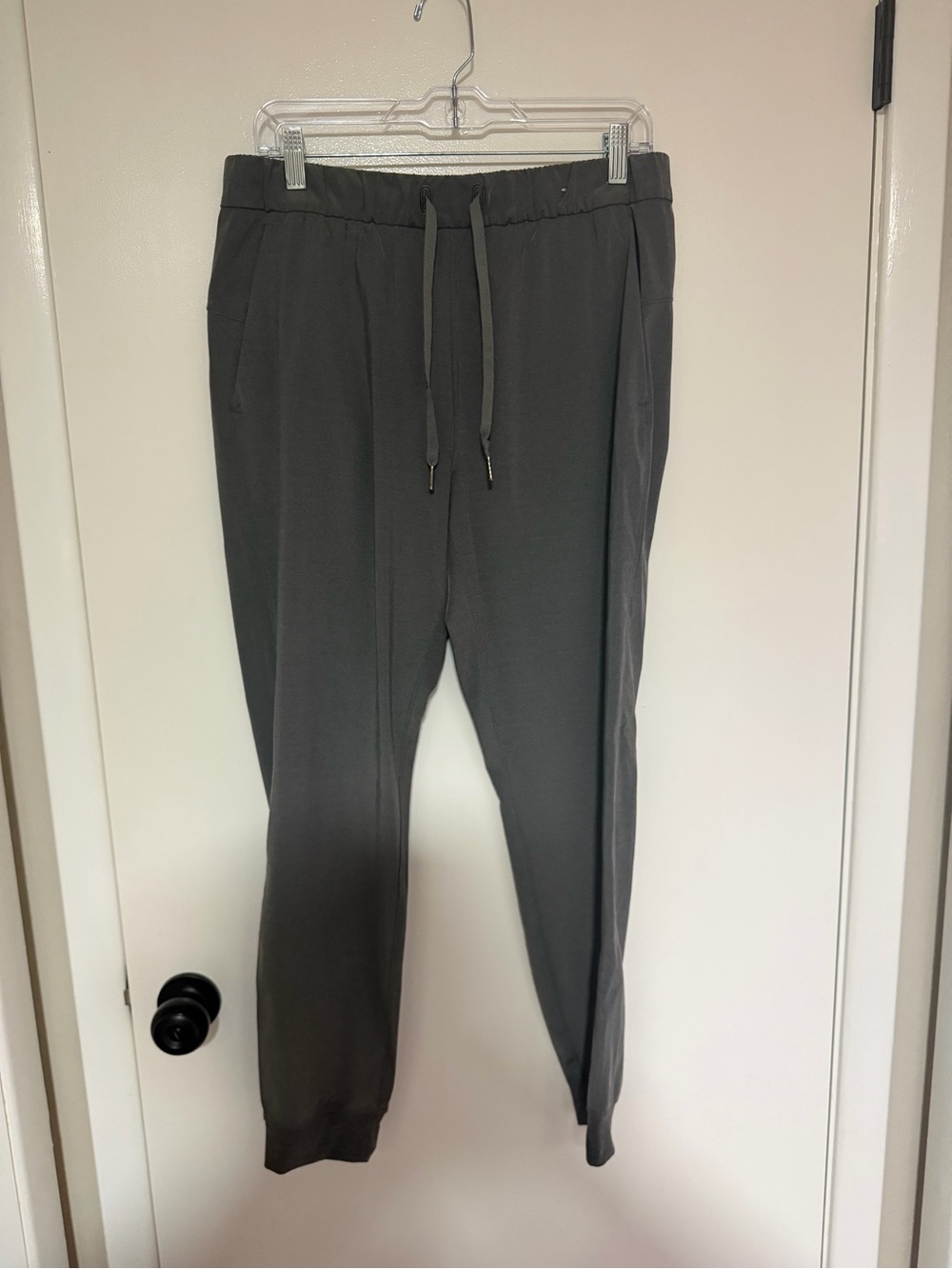 Women’s Gray Drawstring Jogger Pants